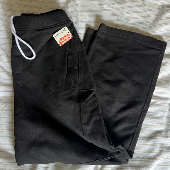 FP Movement by Free People Pants - FP Movement Barrel Leg Top Score Sweatpants - Size M New With Tags